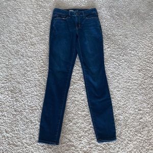 Womens skinny jeans